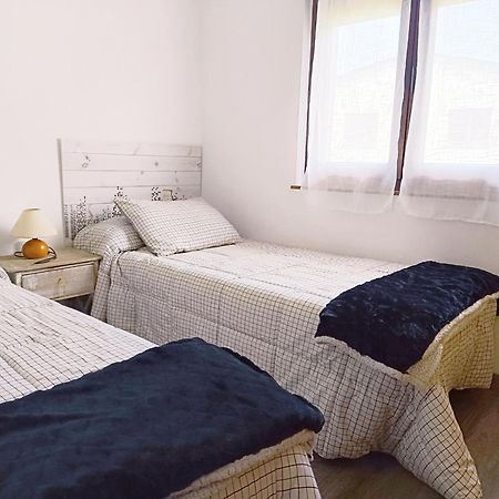 Апартаменти Carly'S House Кангас-де-Оніс Екстер'єр фото